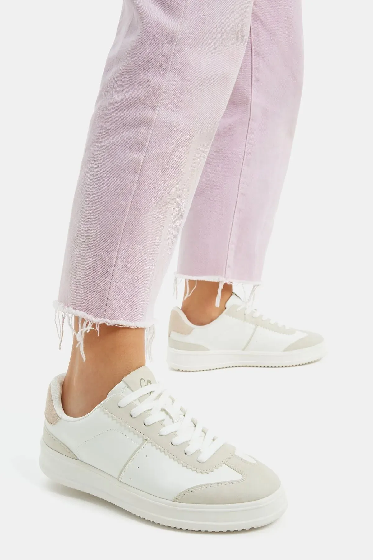 Bershka  Women's Retro Contrast Sneakers