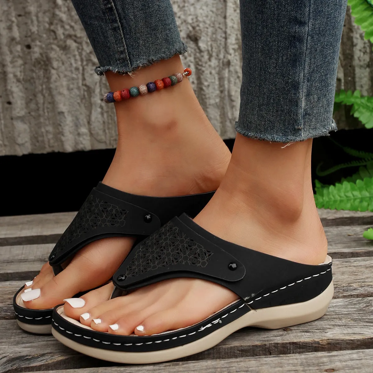 Boho Weave Rhinestone Thong Sandals - Stylish Beach Flip Flops for Women