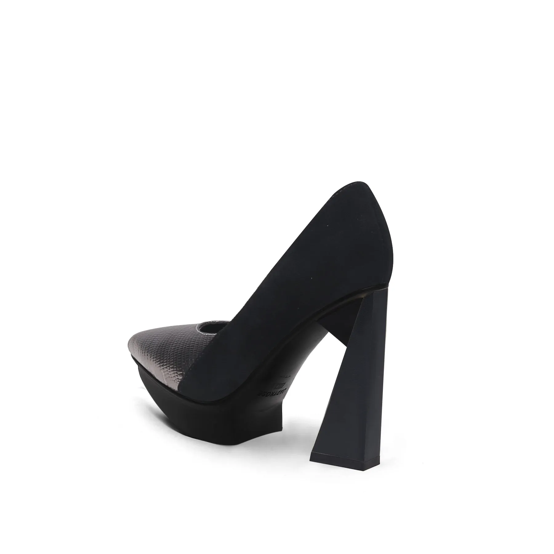 Skyhigh Platform Pumps